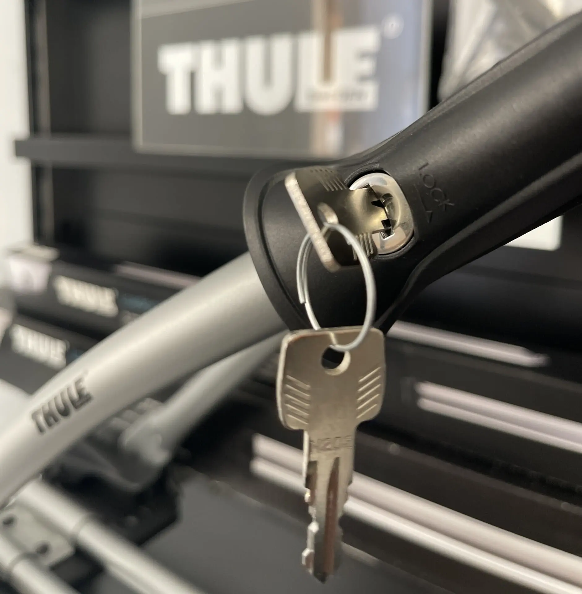 deblocari butuc butuci thule