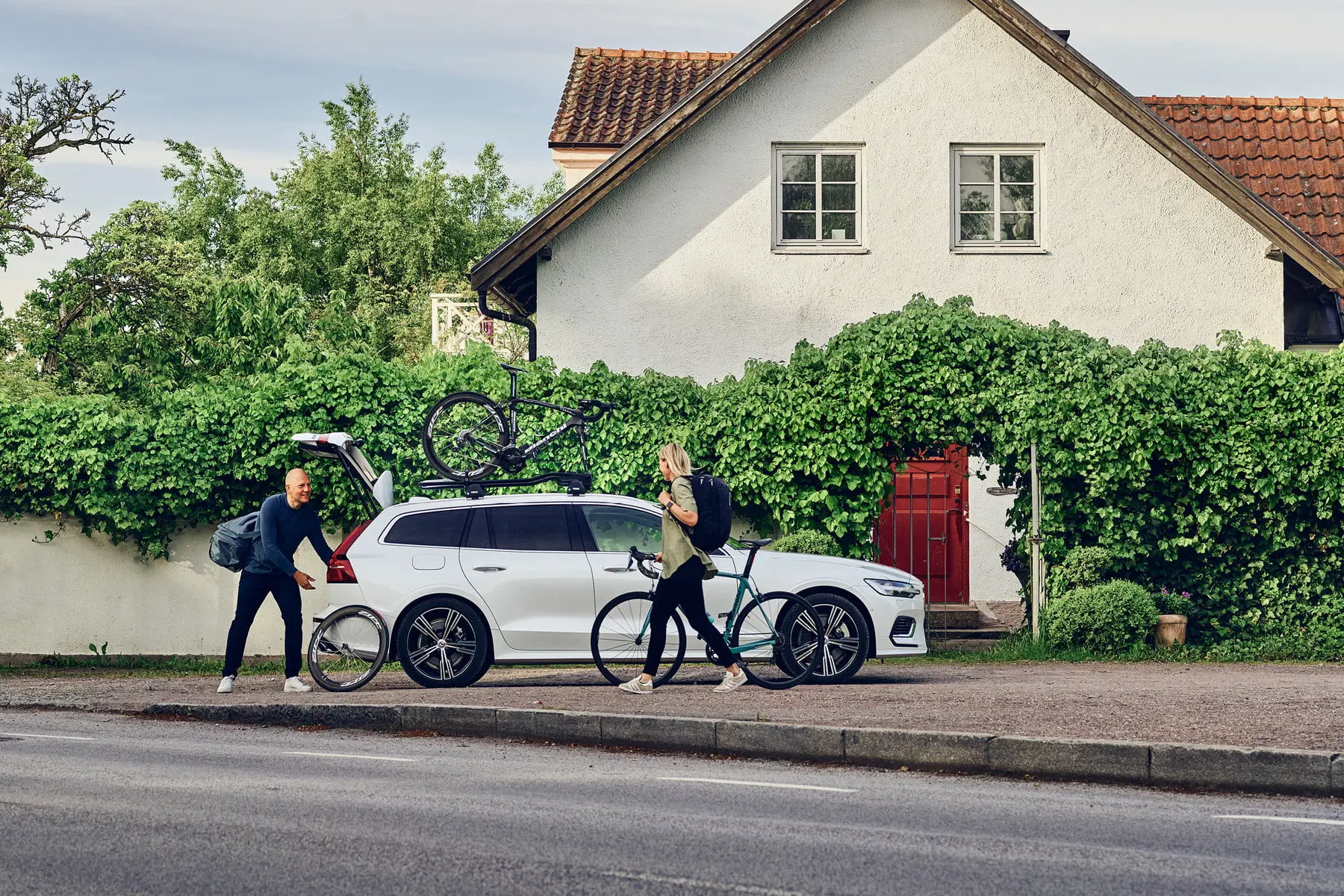 Suport biciclete Thule FastRide cu prindere pe bare transversale 3